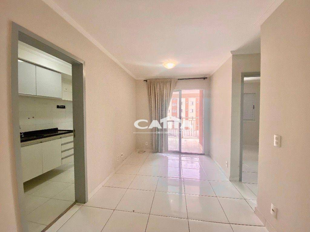 Apartamento para alugar com 2 quartos, 56m² - Foto 3