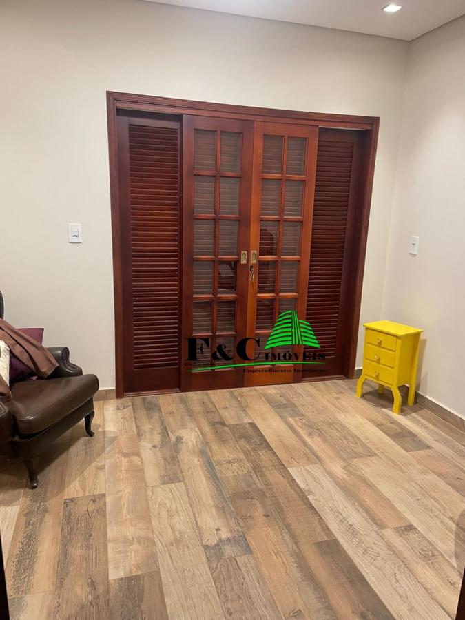 Casa à venda com 2 quartos, 307m² - Foto 10