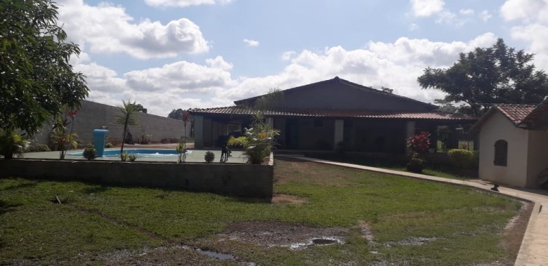 Chácara à venda com 2 quartos, 120m² - Foto 11