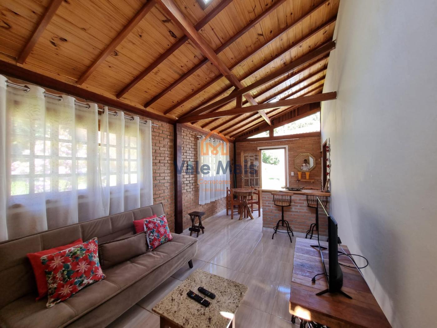 Chácara à venda com 5 quartos, 1550m² - Foto 8