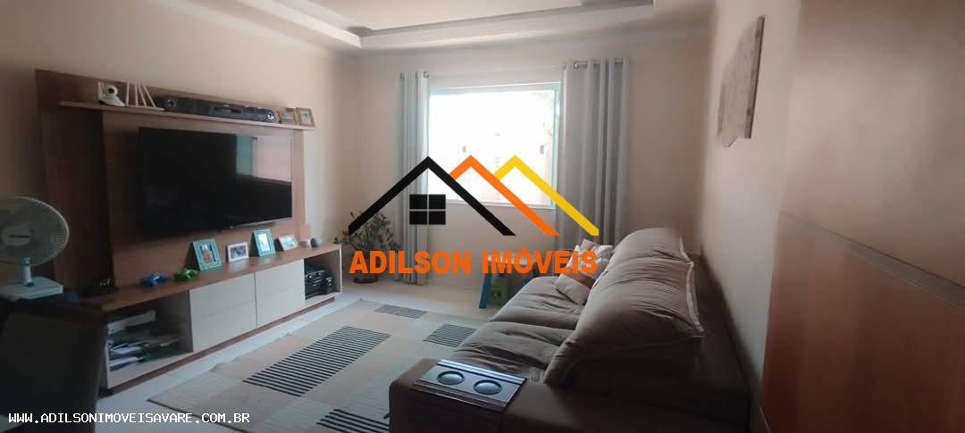 Casa à venda com 3 quartos, 250m² - Foto 3