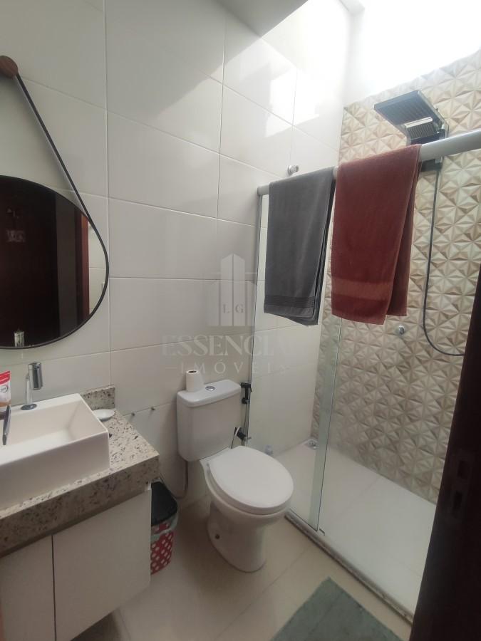 Casa à venda com 3 quartos, 220m² - Foto 17
