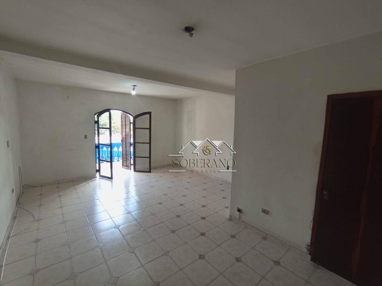 Sobrado para alugar com 4 quartos, 340m² - Foto 1