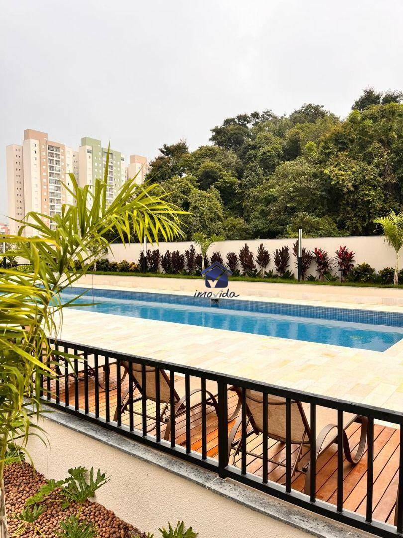 Apartamento à venda com 3 quartos, 95m² - Foto 18