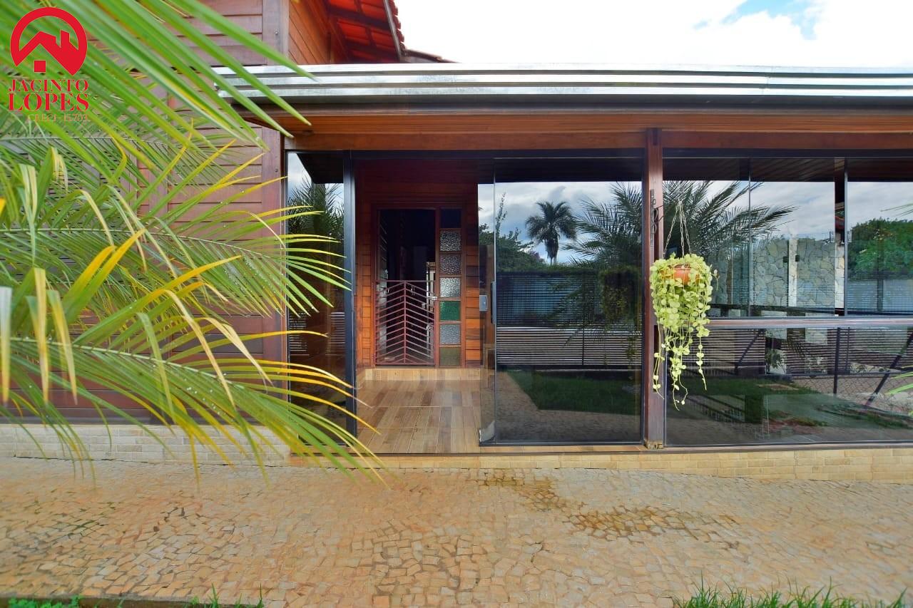 Casa de Condomínio à venda com 3 quartos, 300m² - Foto 3