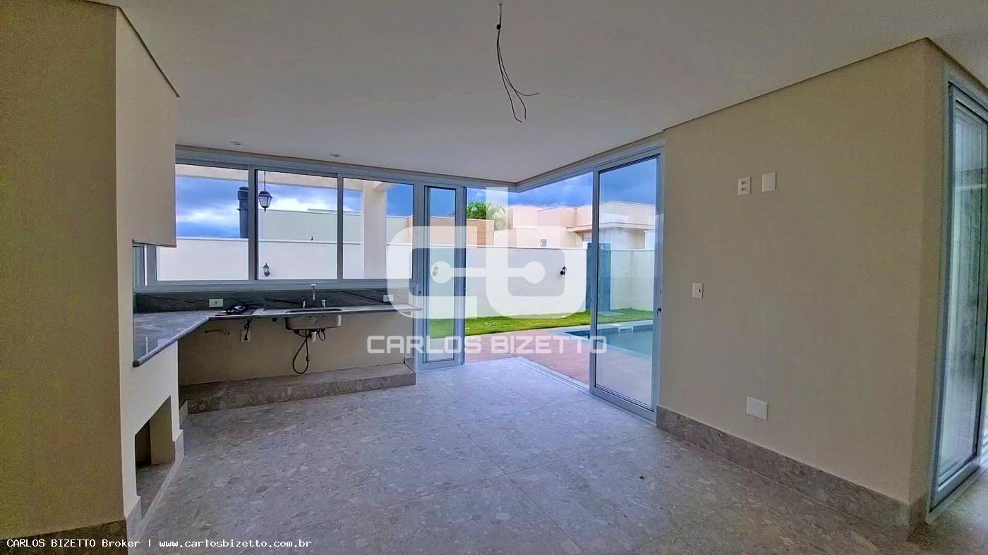 Casa de Condomínio à venda com 3 quartos, 420m² - Foto 5
