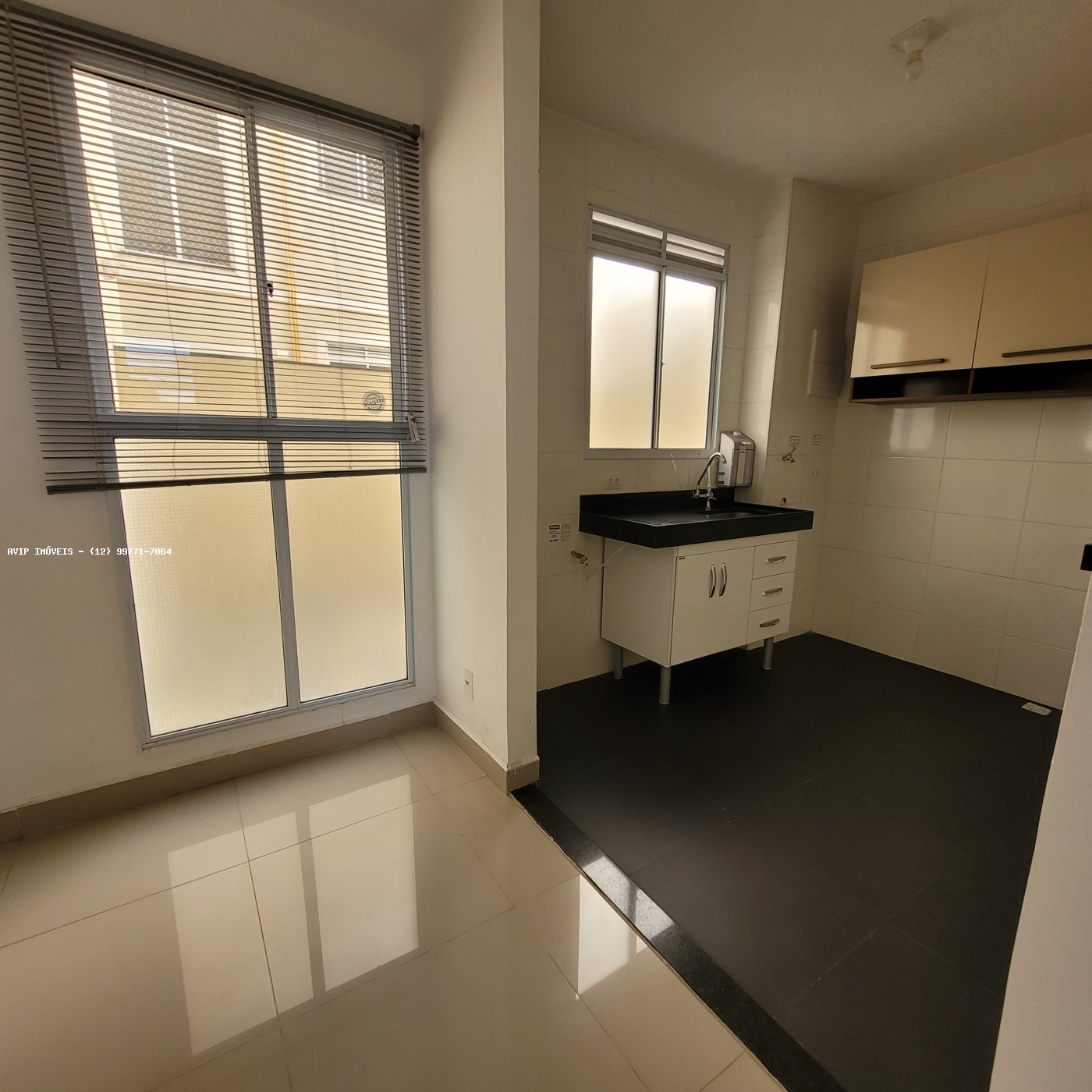 Apartamento à venda com 2 quartos, 42m² - Foto 10