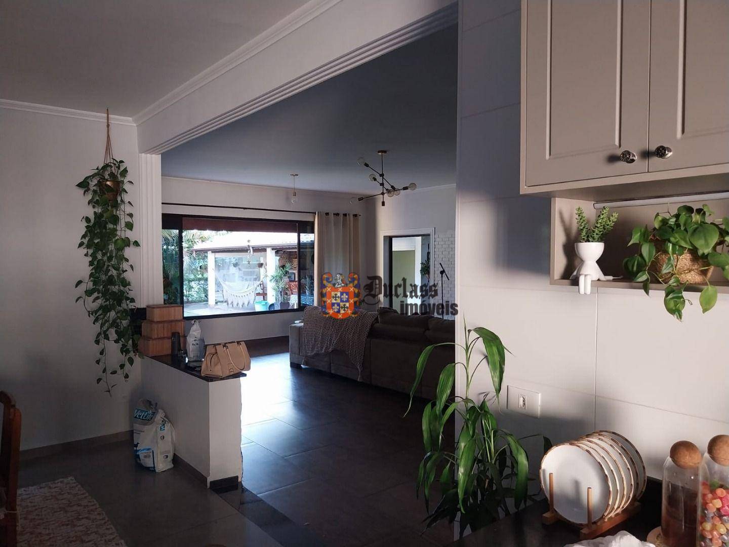 Chácara à venda com 2 quartos, 280m² - Foto 2