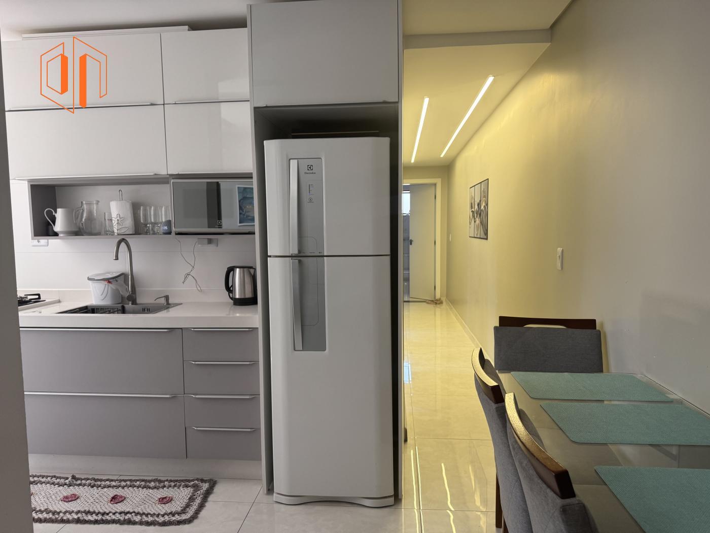 Apartamento à venda com 3 quartos, 88m² - Foto 3