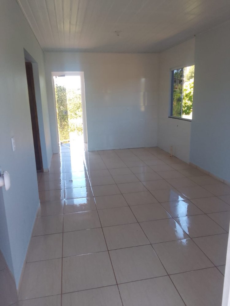 Casa à venda com 2 quartos, 71m² - Foto 7