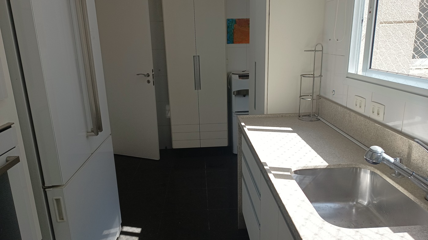 Cobertura à venda com 4 quartos, 264m² - Foto 37