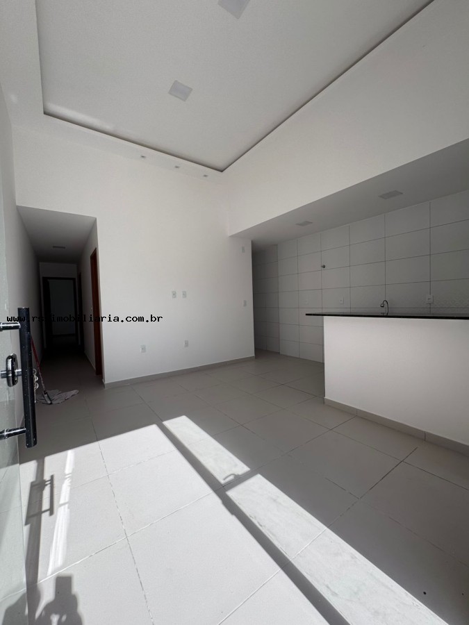 Casa à venda com 3 quartos, 56m² - Foto 13