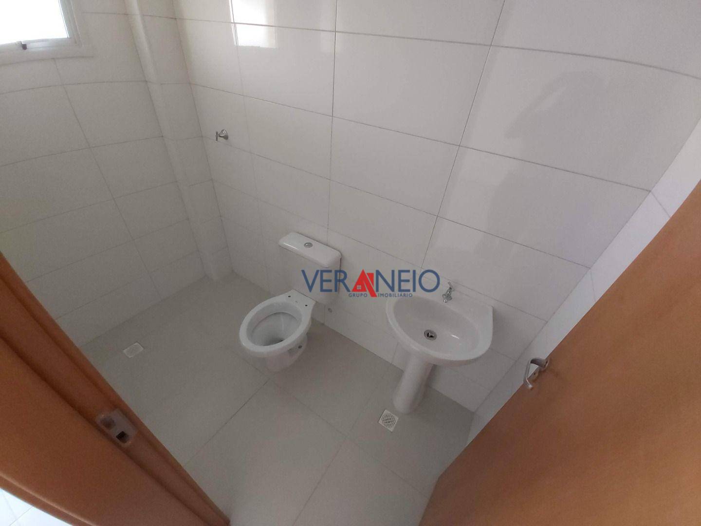 Apartamento para alugar com 3 quartos, 121m² - Foto 18