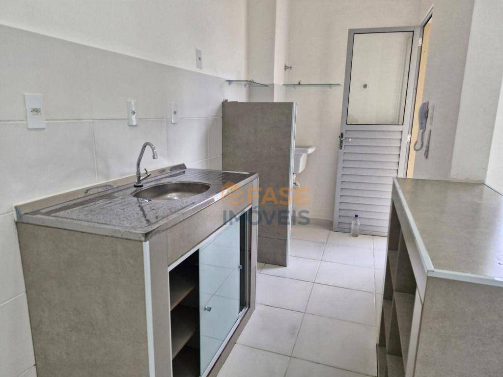 Apartamento à venda com 2 quartos, 51m² - Foto 4