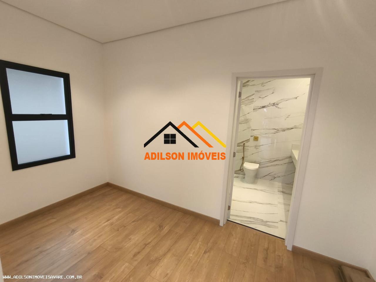 Casa à venda com 4 quartos, 286m² - Foto 19