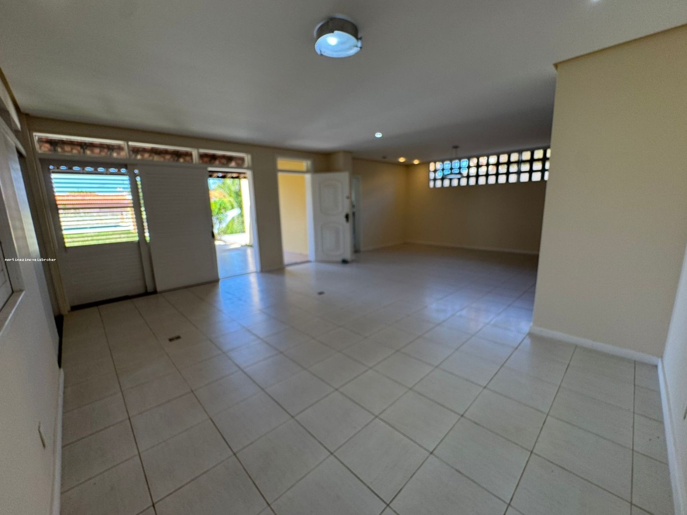 Casa à venda com 4 quartos, 600m² - Foto 24