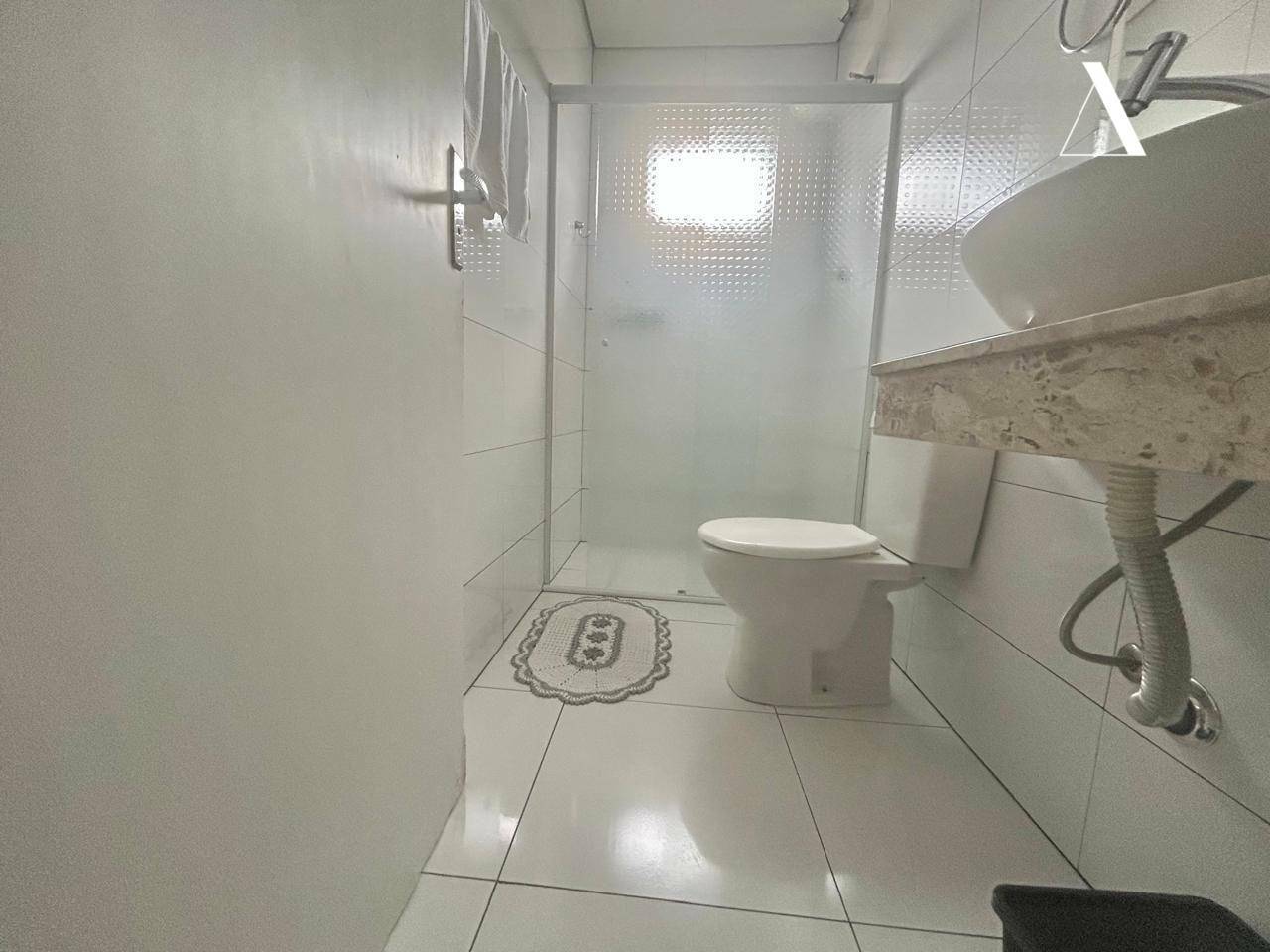 Casa à venda com 3 quartos, 234m² - Foto 17