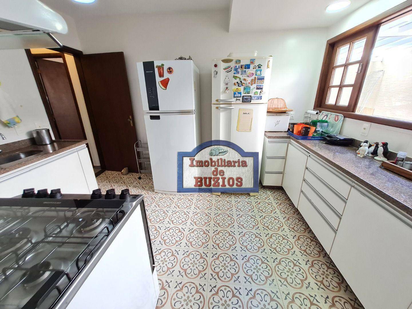 Casa de Condomínio para alugar com 4 quartos, 150m² - Foto 22