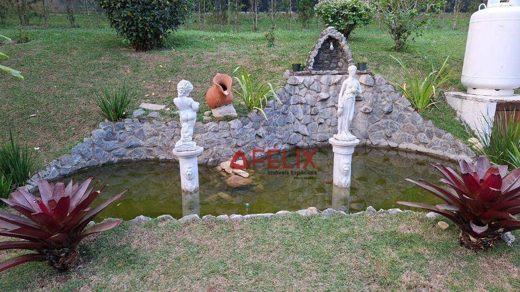 Sítio à venda com 6 quartos, 1000m² - Foto 24