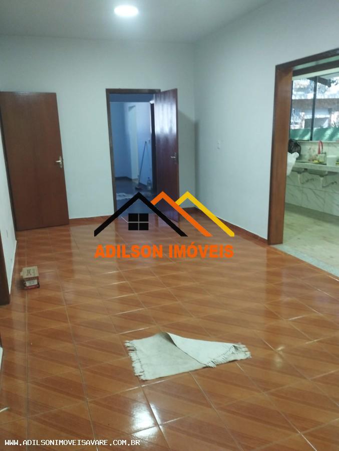 Casa à venda com 3 quartos, 153m² - Foto 3