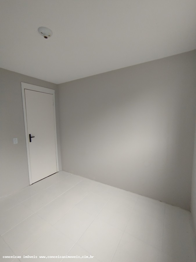 Apartamento à venda com 2 quartos, 42m² - Foto 5