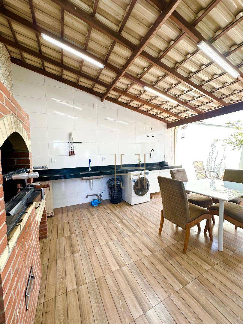 Casa à venda com 3 quartos, 200m² - Foto 6