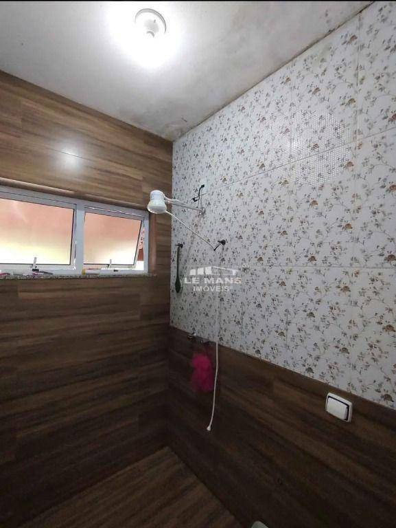 Chácara à venda com 2 quartos, 180m² - Foto 8