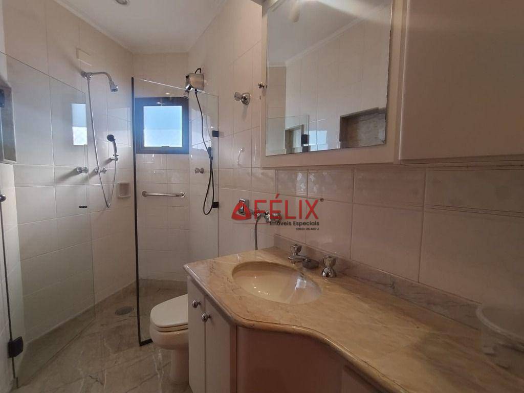 Apartamento para alugar com 4 quartos, 256m² - Foto 20