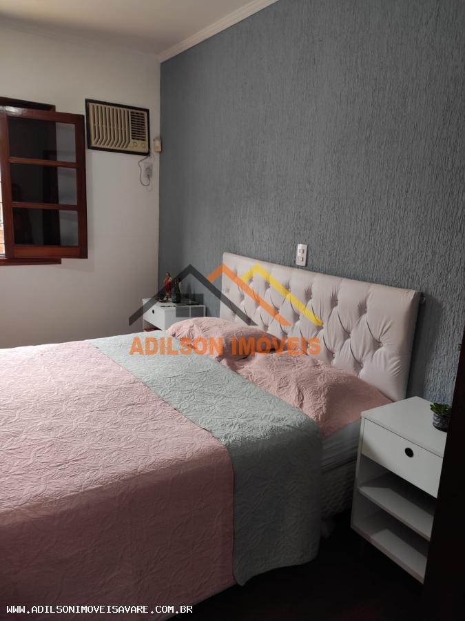 Casa à venda com 3 quartos, 244m² - Foto 24