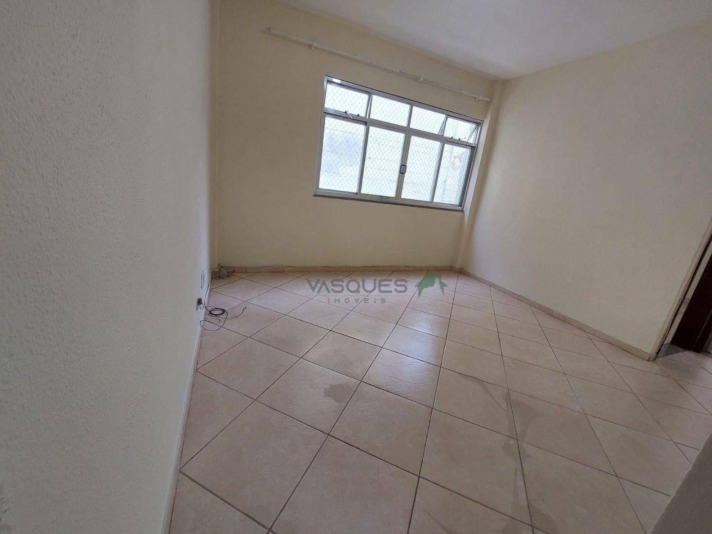 Apartamento para alugar com 2 quartos, 45m² - Foto 2