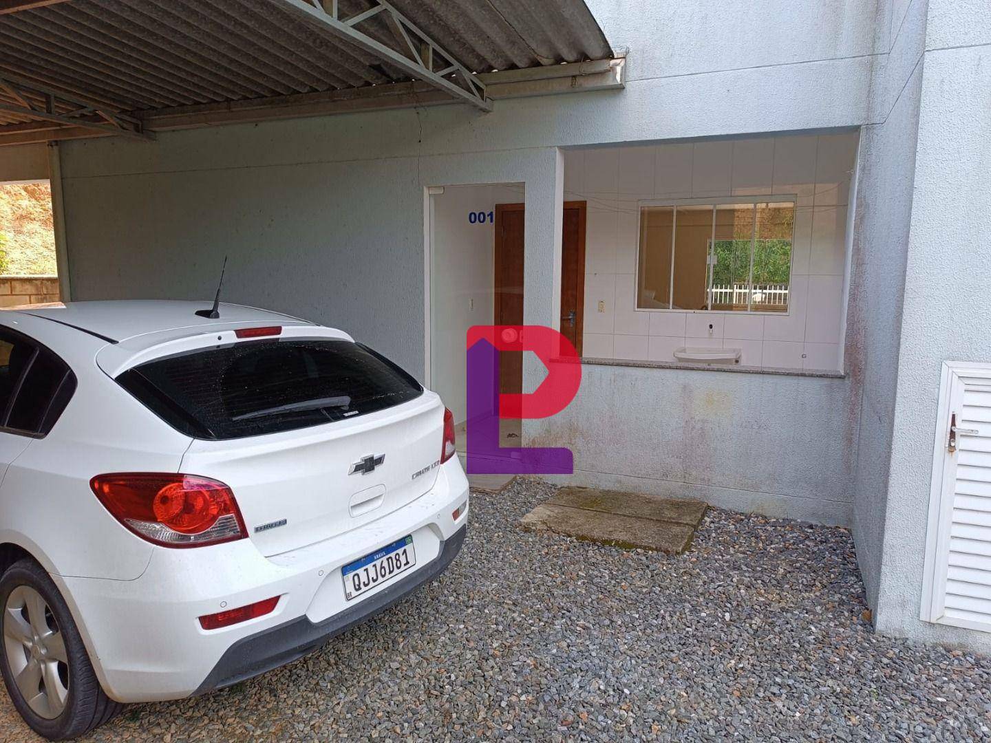 Apartamento à venda com 2 quartos, 81m² - Foto 2