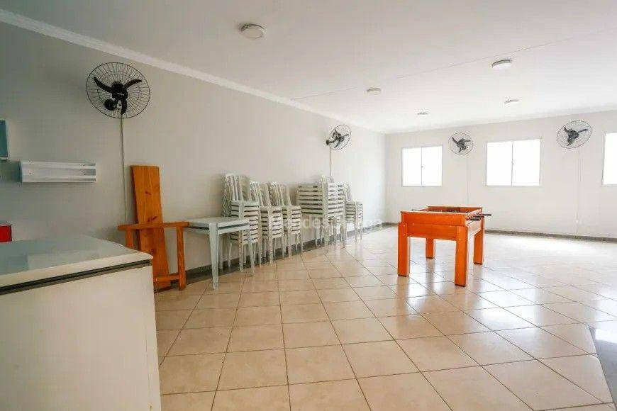 Apartamento à venda com 2 quartos, 49m² - Foto 15