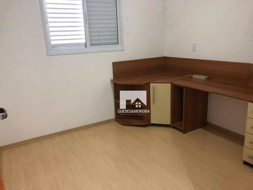 Apartamento à venda com 3 quartos, 82m² - Foto 18