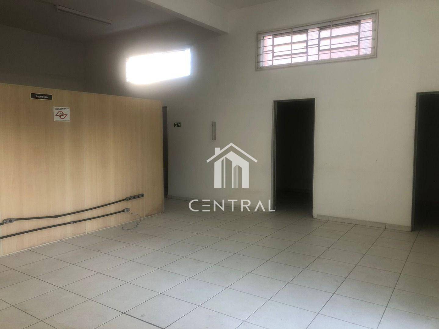 Casa à venda com 2 quartos, 226m² - Foto 10