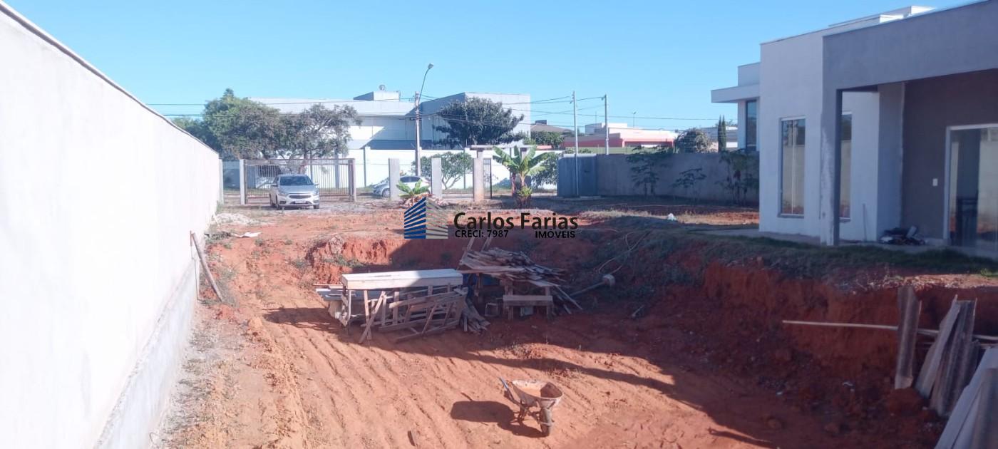 Casa à venda com 2 quartos, 80m² - Foto 5
