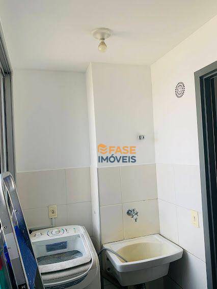Apartamento para alugar com 3 quartos, 88m² - Foto 11