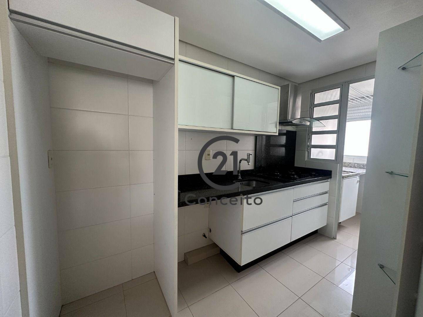 Apartamento para alugar com 3 quartos, 108m² - Foto 8