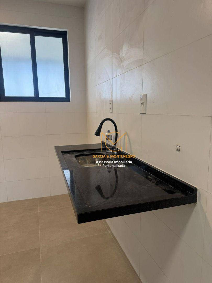 Apartamento para alugar com 3 quartos, 107m² - Foto 11