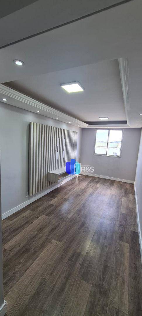 Apartamento à venda com 3 quartos, 70m² - Foto 1