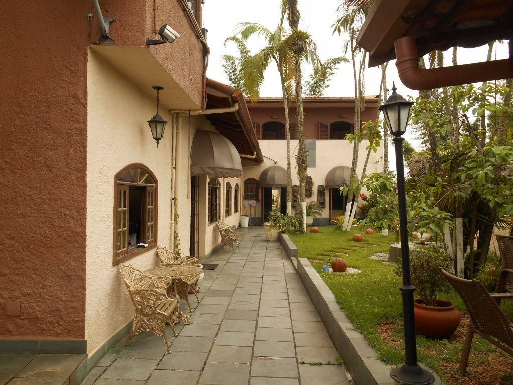 Chácara à venda com 5 quartos, 1000m² - Foto 8