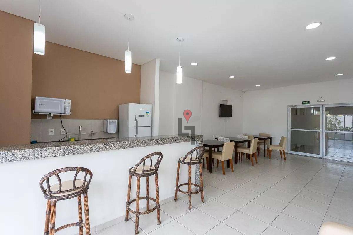 Apartamento à venda com 2 quartos, 55m² - Foto 12