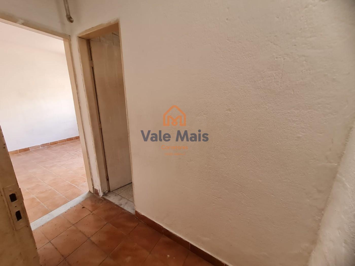 Casa para alugar com 4 quartos, 300m² - Foto 7