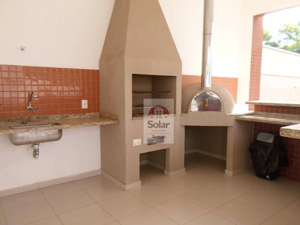 Apartamento para alugar com 2 quartos, 64m² - Foto 21