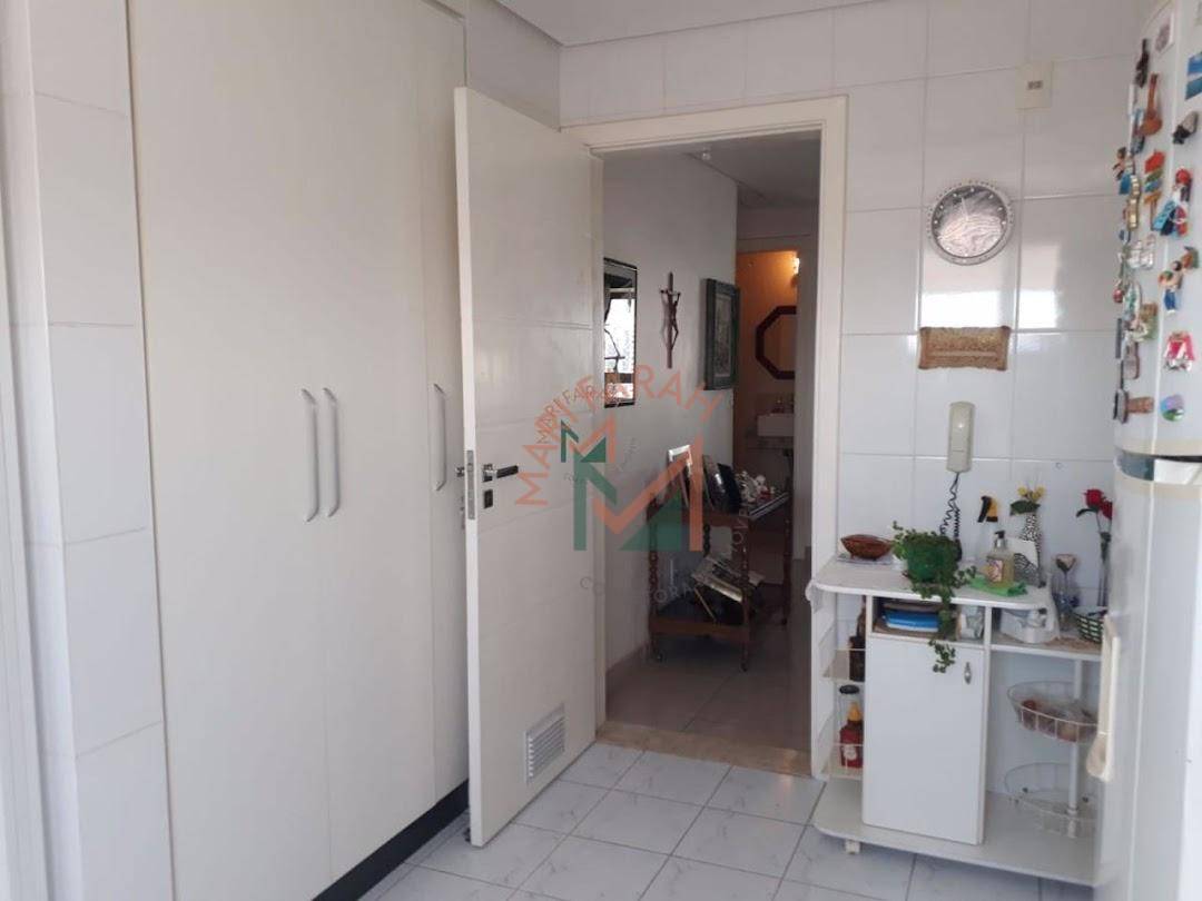 Apartamento à venda com 3 quartos, 124m² - Foto 16