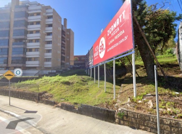 Terreno à venda, 865m² - Foto 1