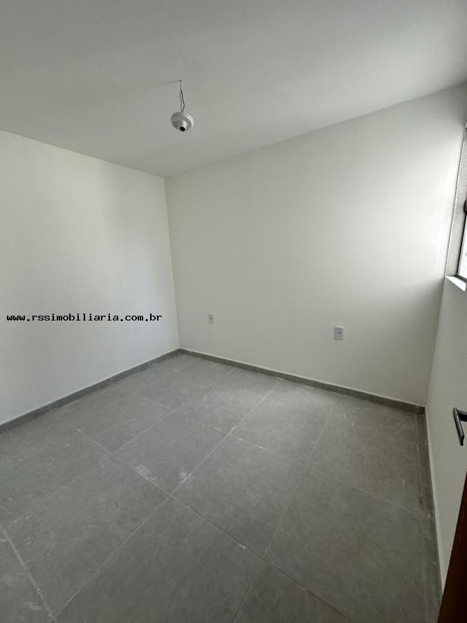 Casa à venda com 2 quartos, 56m² - Foto 6