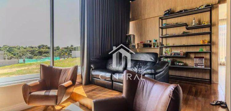 Casa à venda e aluguel com 4 quartos, 403m² - Foto 2