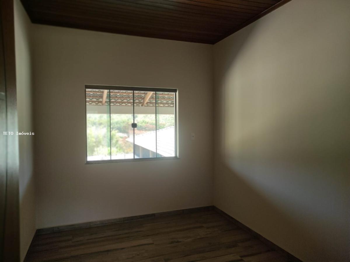 Sítio à venda com 3 quartos, 1500m² - Foto 16