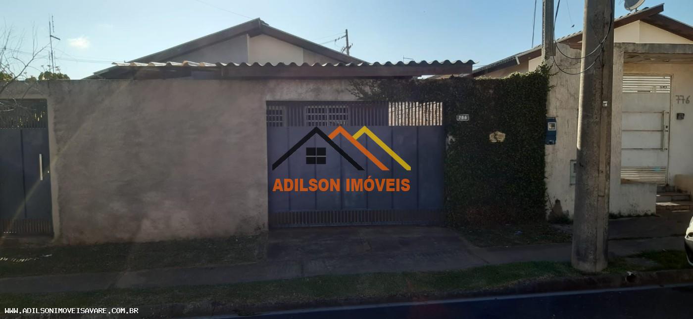 Casa à venda com 2 quartos, 200m² - Foto 2