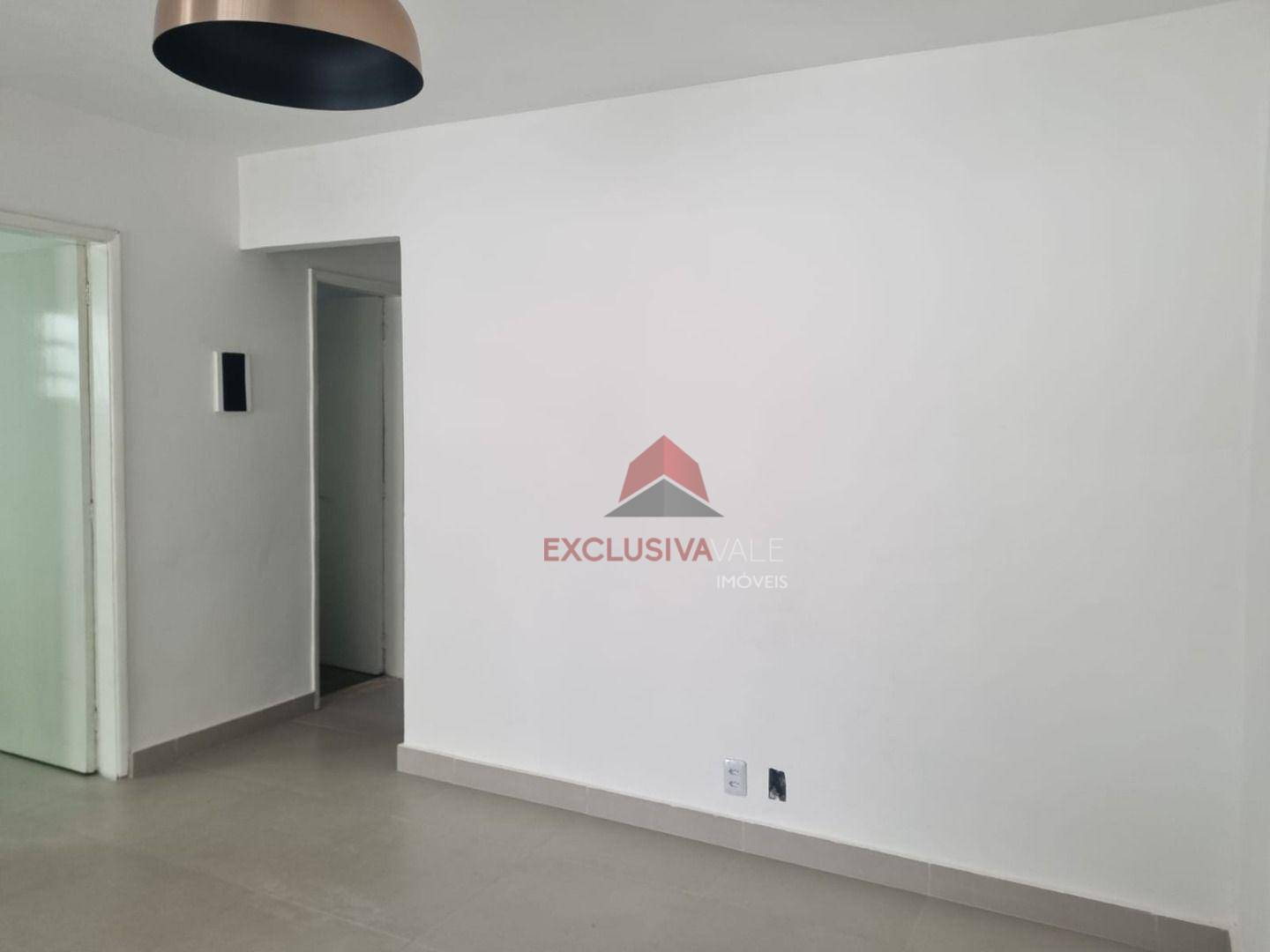 Casa à venda com 2 quartos, 170m² - Foto 13